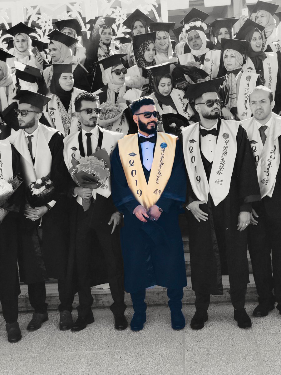 munthir_alzawi's tweet photo. #Graduation👨🎓
#batch_41 😎 https://t.co/yiGGPBDefB
