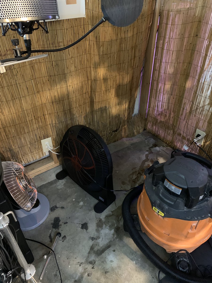 Check out my “loosely coupled toolchain” for drying my basement!

Heater -> Fan -> Water -> Air

Does this remind of you of <a href="/jenkinsci/">Jenkins</a> too?

When there is more water then the pipeline can handle I have to manually clear the queue with my shop vac.