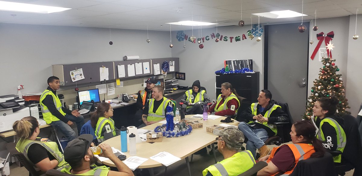 The day after processing a record breaking 133,000 packages in SBD we still made time to have our monthly safety meeting and run another 85k. #personalvalue #staycalmhavefun @SbdUps @air1man @wxcunningham @RDubiefUPS @RyanBuckert @latyralongups @Bob_Be78