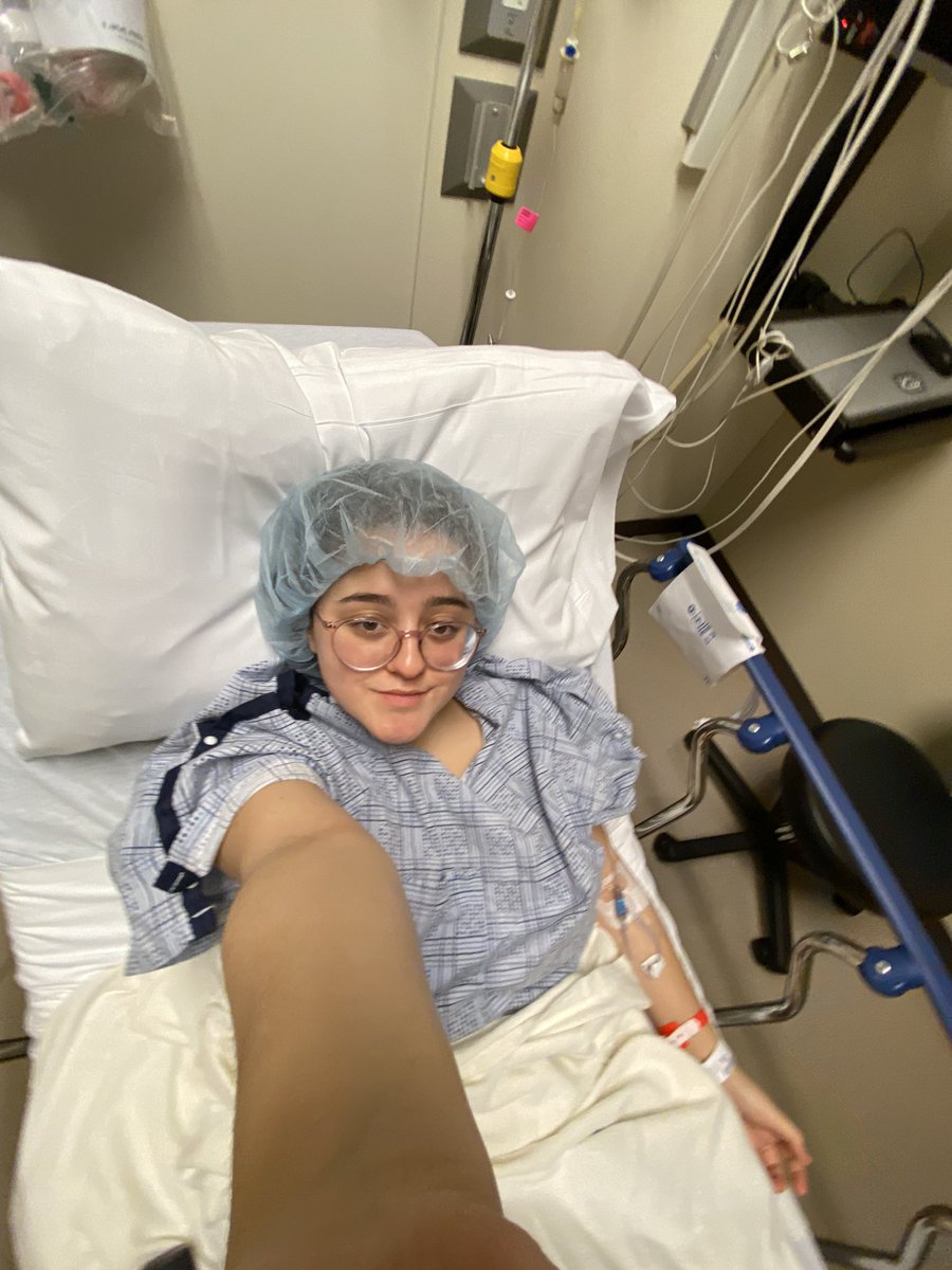 lolzcarly's tweet photo. YES 😲 im iced up 🥶 brrbbrrr. Wanted to update y’all on how the drip got me SICK. straight ill luv xx #fisheyearm #codeinedreams accepting thots but never 🙅🏻♀️ prayers https://t.co/KSo7mKsWf1