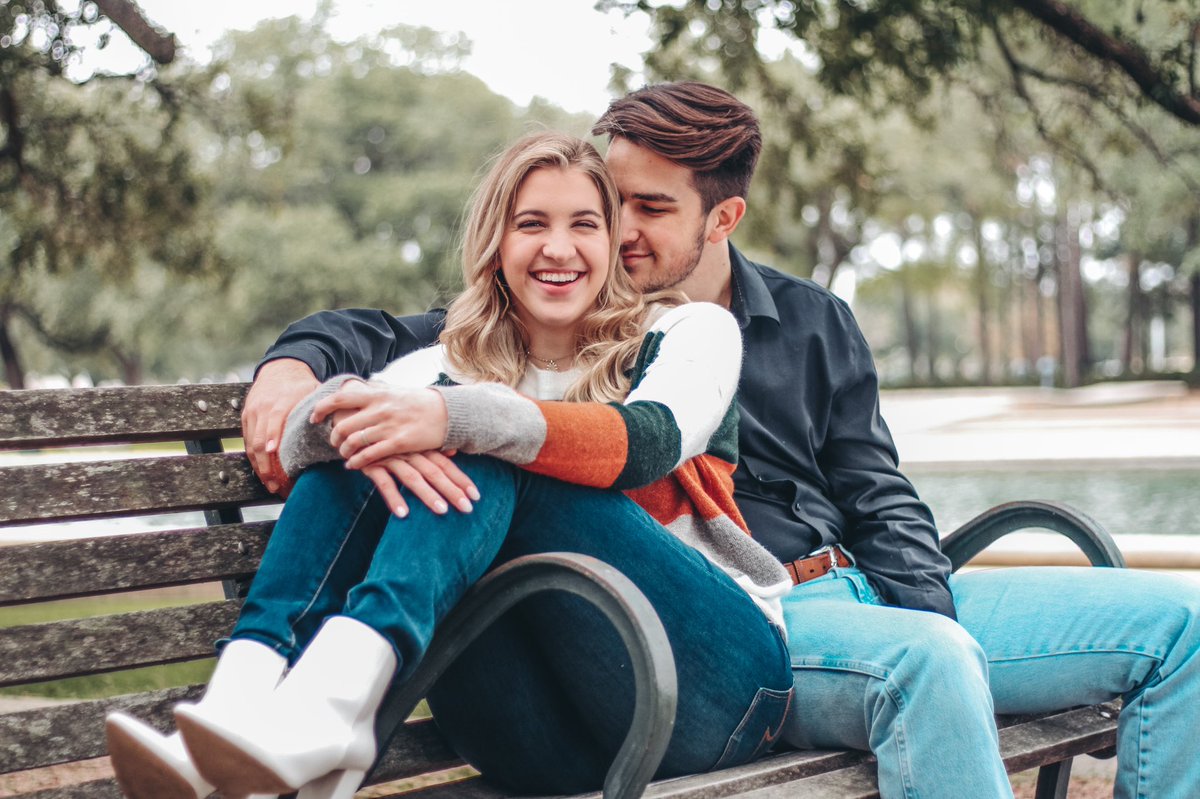 garrett2027's tweet photo. Finally engaged to the girl of my dreams 💍❤️ https://t.co/oHnP9MK1dV