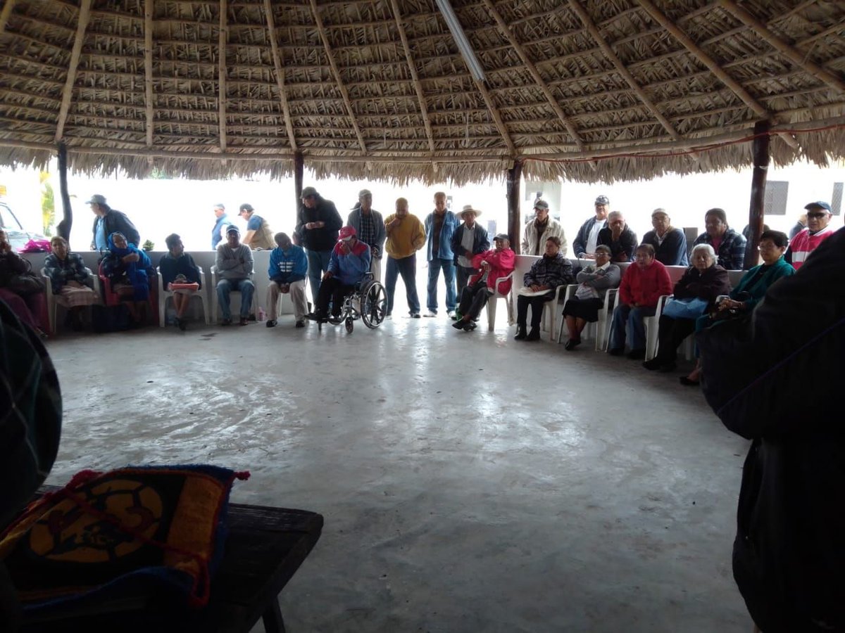 DelsolEstrada's tweet photo. Reunión con el sindicato de Jubilados y pensionados  petroleros de Ebano https://t.co/CwhP5tKnno