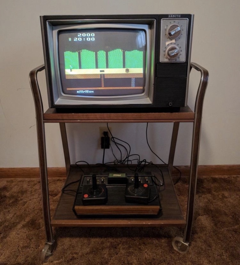 Super70sSports's tweet photo. Home video gaming as God intended it to be. https://t.co/5sVrmGSdWt