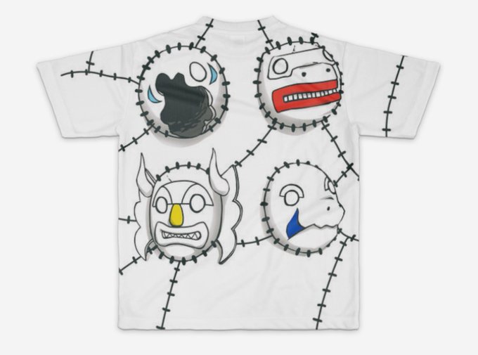 一緒にNARUTOの角都Tシャツも作りました!かわいいね!!これは着れる!!
背面に印刷されてます!心臓が5つあるあなたにおすすめ!
https://t.co/PhxueigFKl 