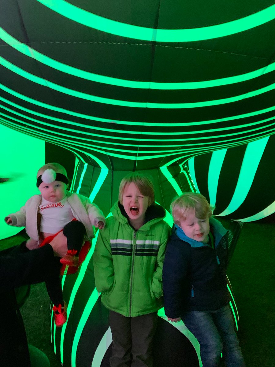 jhodgso1's tweet photo. In awe of the weirdness that is the #lightyards. So cool. So fun. So strange. https://t.co/Tmg1mLDKUv