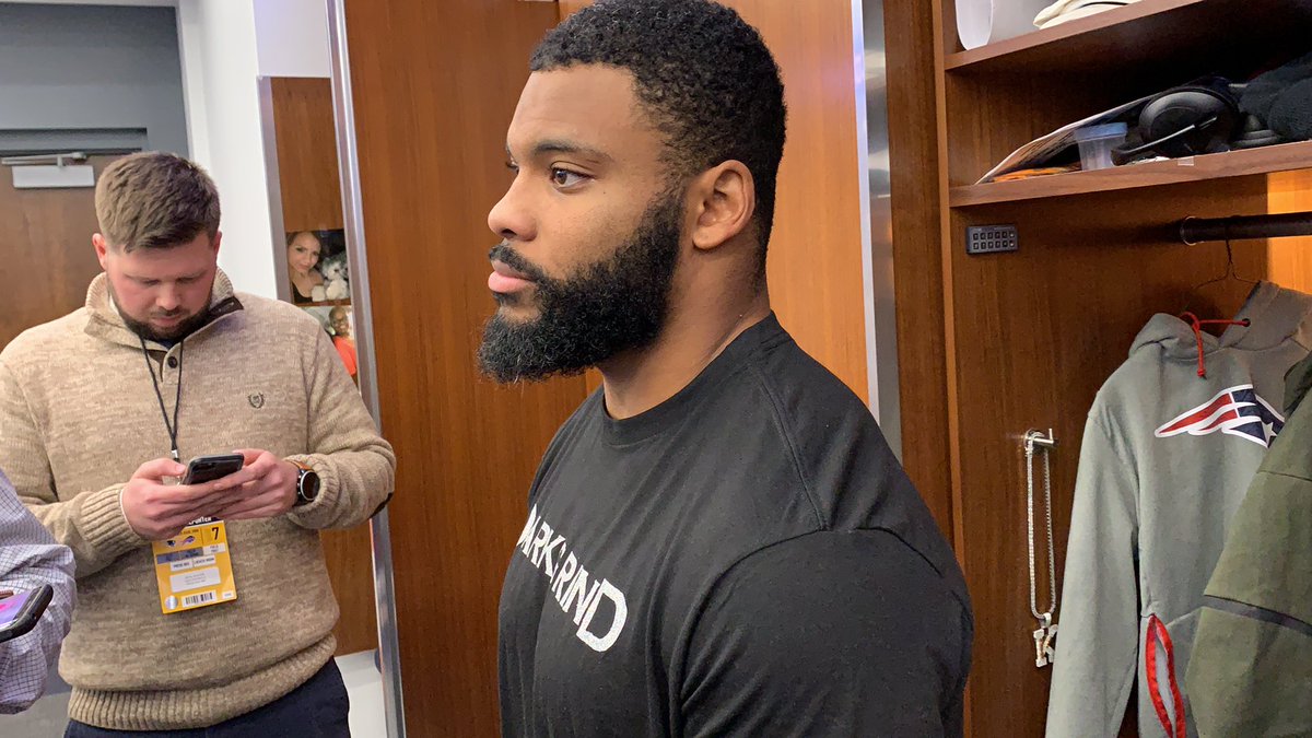 zm_cox's tweet photo. Elandon Roberts on playing fullback: “I run through a mothafucka’s face. Offense, defense, special teams — don’t matter.” https://t.co/M7WQCYGzqh
