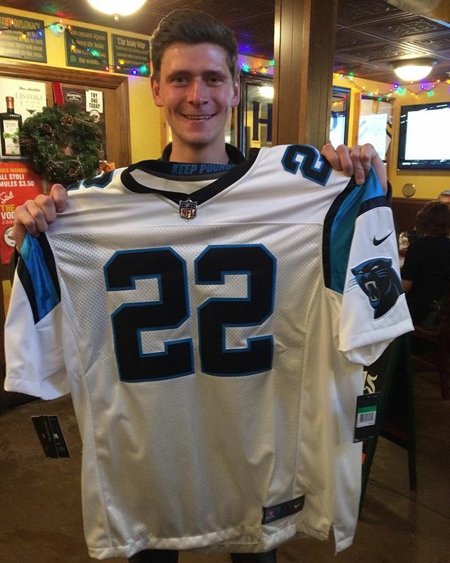 ecdooleys's tweet photo. Congrats Jesse! Come back Sunday for more NFL giveaways! #gottabehere https://t.co/415nQ9jjHW https://t.co/nRBn1wERSv