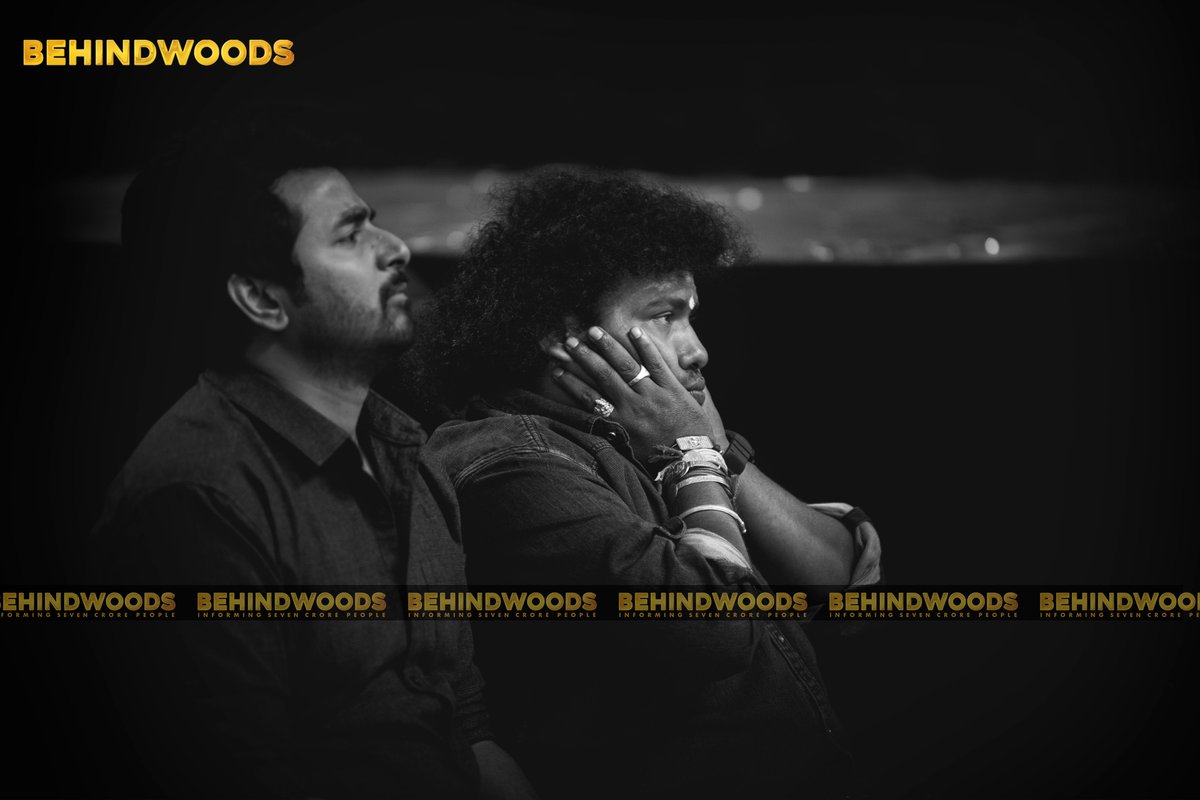 behindwoods's tweet photo. Memorable Wallpaper moments at 7th #BehindwoodsGoldMedals2019 

@Siva_Kartikeyan @iYogiBabu @Amala_ams #Tharshan @ATitanStudio #BGM7 https://t.co/qDJ0EIRM51