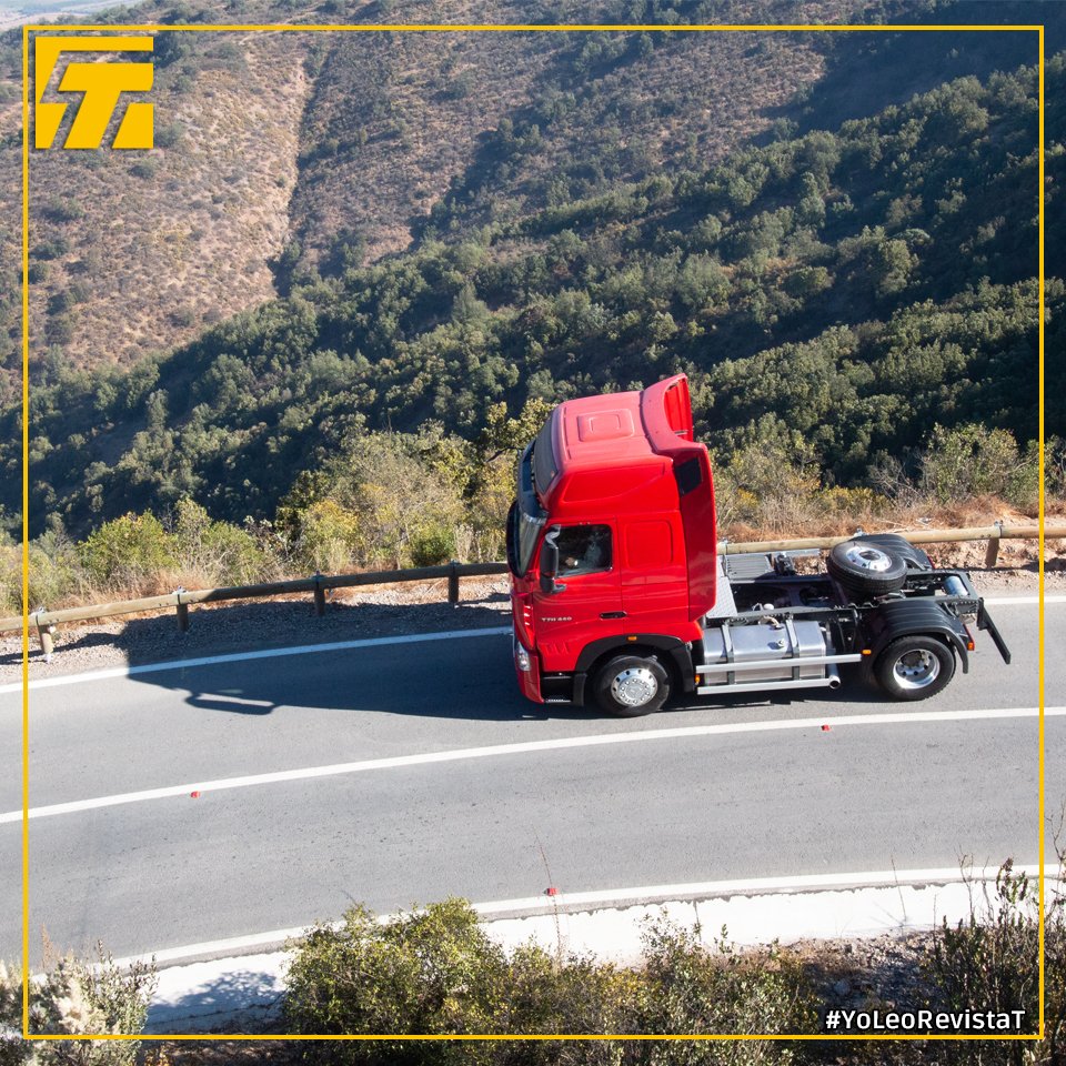 RevistaTChile's tweet photo. Te invitamos a conocer el completo Test Drive del Sinotruck T7H 440 4x2 en: https://t.co/ynujmL6C9X

#suscríbete en 👉https://t.co/sQG2LAQGeJ y recibe gratis nuestra edición T10 especial @fenatran 

#YoLeoRevistaT #Sinotruck #Tracto #Camioneros #Camiones #RevistaT #Motores https://t.co/3BHhhUlMmM
