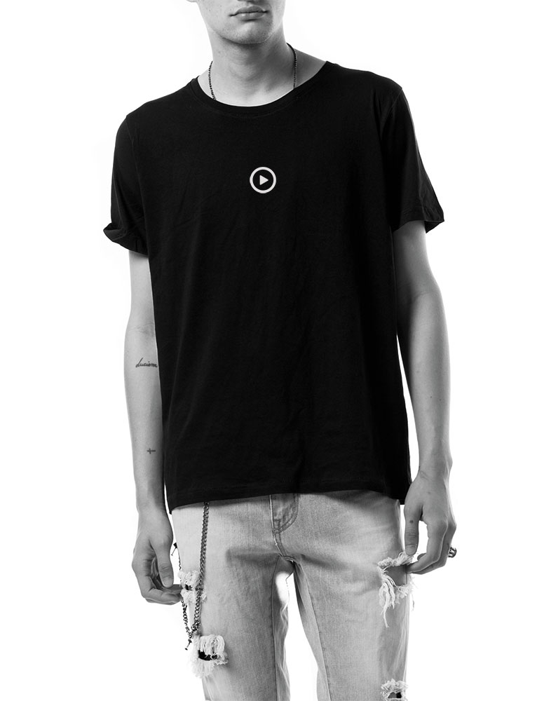 vuesse's tweet photo. PLAY
#vittoriosalvatore #vustyle #goodmorning #helloword#tshirtshop #tshirtstore #tshirtstyle #tshirtscreen #tshirtsonline https://t.co/kdDq6ZgKb0