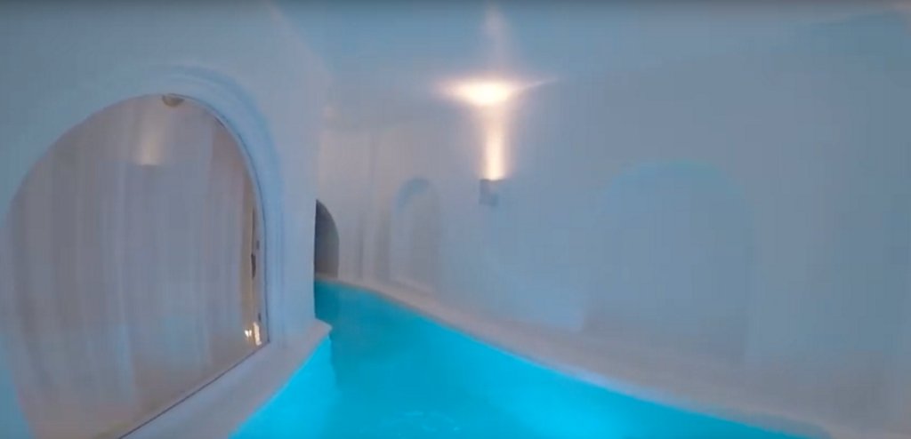 TravelLeisure's tweet photo. This hotel in Greece has suites that come with hidden plunge pools https://t.co/CTWYubp9hK https://t.co/s302JY0g4c
