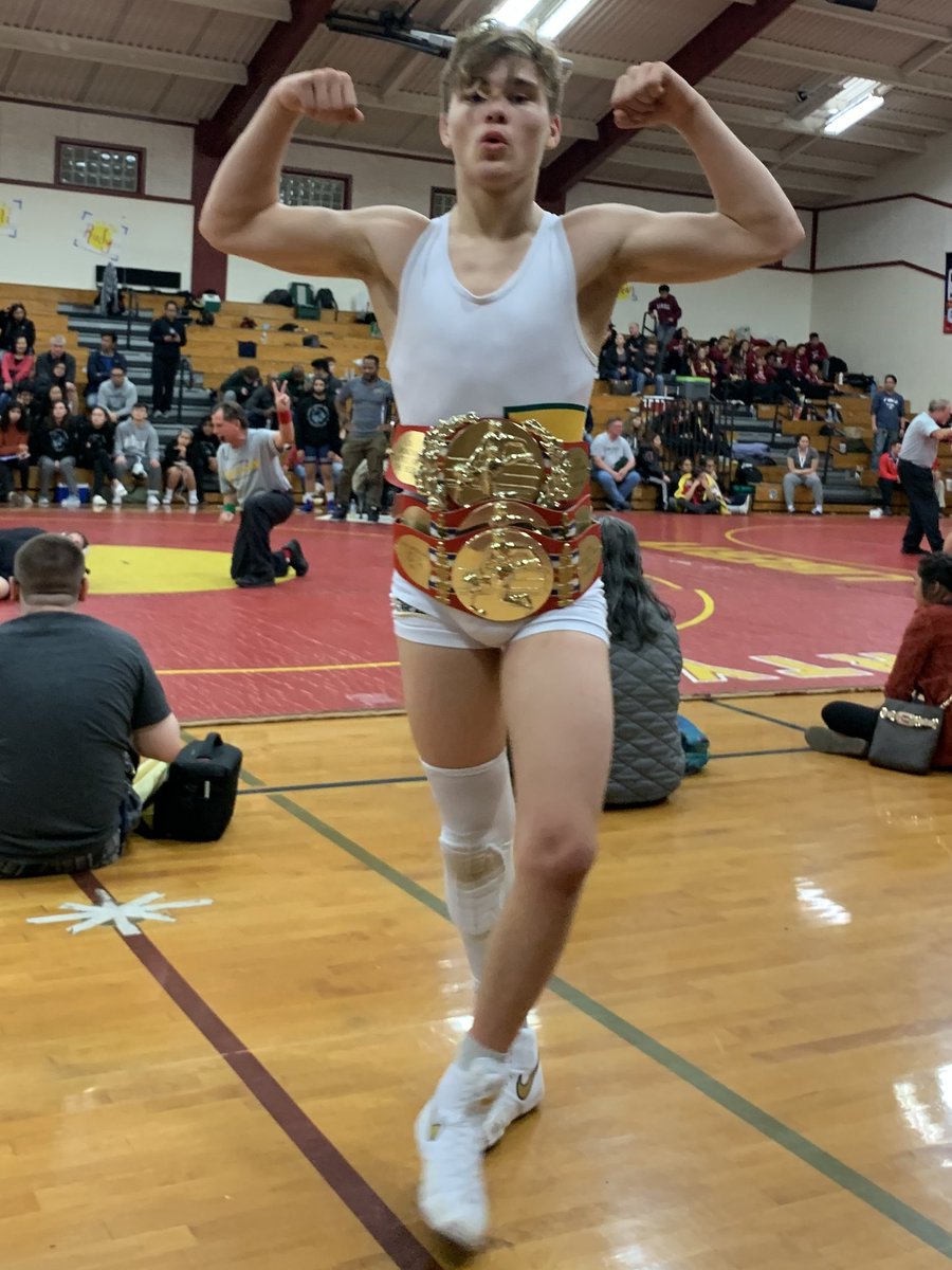 coach_jonno's tweet image. @pinwineli gets his third belt.