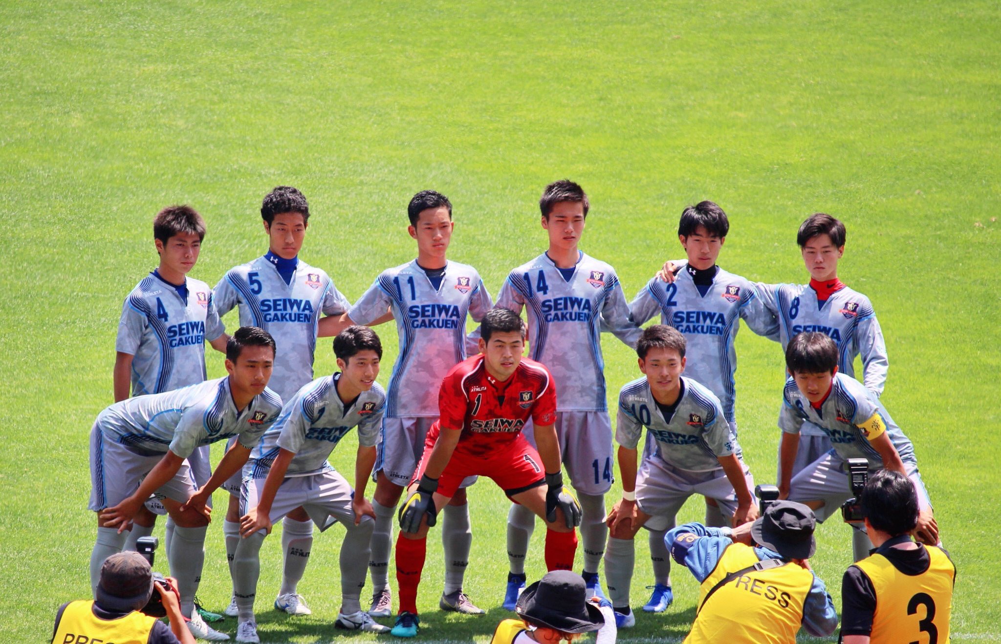 Twitter पर 山下慶次 Keiji Yamashita 聖和学園サッカー部を引退しました インターハイでは全国一回戦敗退で その悔しさを糧に選手権まで頑張りました 決勝では負けてしまい全国には出ることが出来ませんでした 最後プリンスリーグ昇格戦に勝つことが出来て Twitter पर 山下慶次 Keiji Yamashita 聖和学園サッカー部を引退しました インターハイでは全国一回戦敗退で その悔しさを糧に選手権まで頑張りました 決勝では負けてしまい全国には出ることが出来ませんでした 最後プリンスリーグ昇格戦に勝つことが出来て