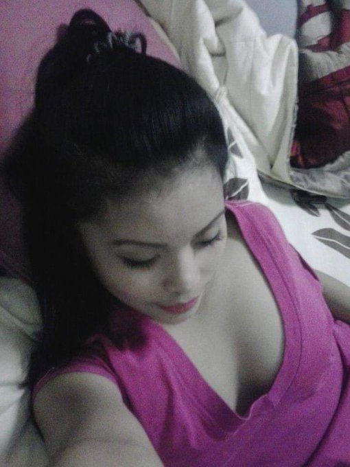 Today don't want to wear bra...😎 https://t.co/ZPdXPLwEw7<a href="/tag/newprofilepic"class="tags"><span>#newprofilepic</span></a>