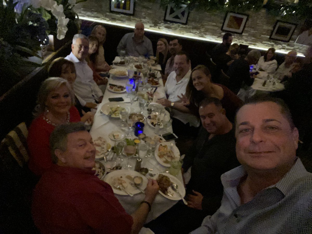 MOBILEMIKE_'s tweet photo. @billysstonecrabhollywood @mrs_billysstonecrab enjoying the best crabs in the world, and celebrating the gift of life!!! Thank you everyone at #BillysStoneCrab for another unbelievable evening. #FirstResponderparty #SupportLawInforcement #PromotingTheFuture #LivingtheDream https://t.co/7jjyaht2RN