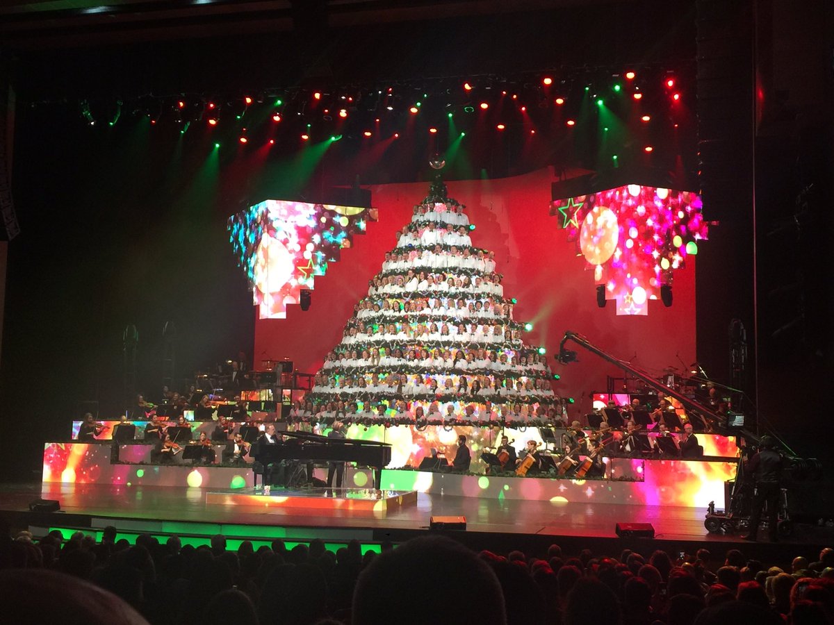 sashostak's tweet photo. Date Night - Paula and I are taking in the 50th and Final Singing Christmas Tree performance, by @JohnCameronEnt on its next to last evening.  All net proceeds from ticket sales go to mental health initiatives in Alberta. #YEGsingtree #RockingAroundTheTree https://t.co/Ie5KA340PB