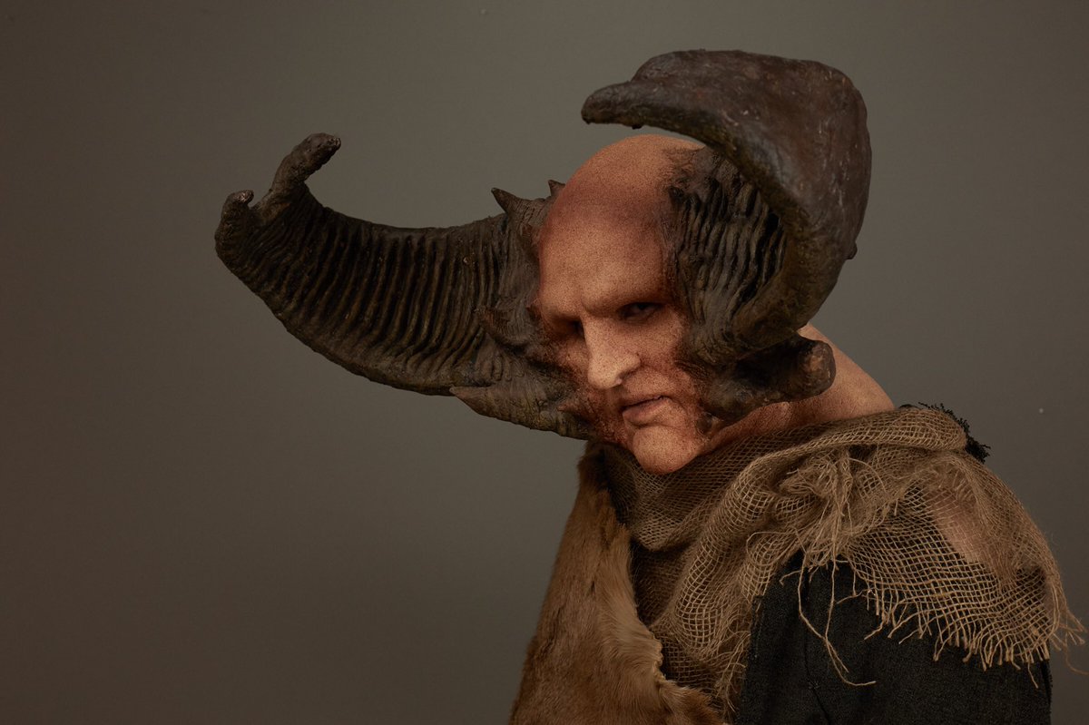jpspiders's tweet photo. Finally finished with my spfx class at Amua! Can’t believe it’s already over. This is my final makeup look I did for the course. A giant, who was cursed with grotesque horns. To add to his misfortune, he was given a cruel name, Morogolus Corniculatus, meaning “Horned Fool”. https://t.co/pK9jo6qrcR