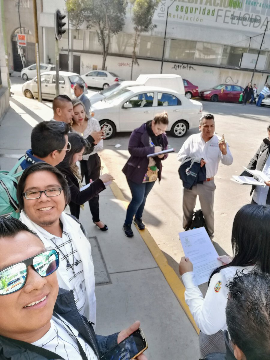 equipo_nuevo's tweet photo. Comitiva nacional en su tercera reunión en @SEGOB_mx para entablar mesas de diálogo con el representante jurídico de @Seguro_Popular #ETNSS https://t.co/TZafrNw1nd