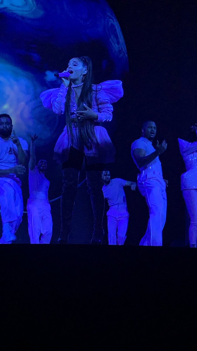 kristalchemy87's tweet photo. SERIOUS PCD #SWTbrooklyn https://t.co/nobCToxAHH