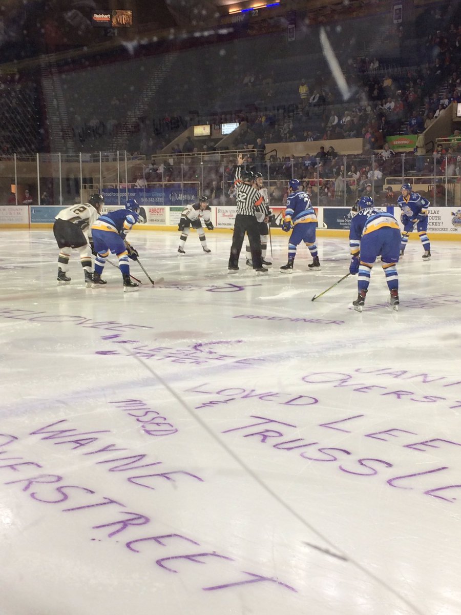 dirocco26's tweet photo. First ever hockey game.  It was awesome @RailYardDawgs https://t.co/GJPom0W9yM