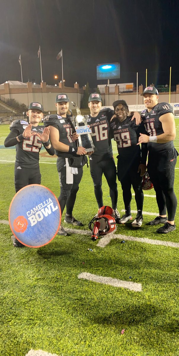 Carson_Coats's tweet photo. I lived my dream. Thank you @AStateFB ❤️ On to the next chapter https://t.co/DRgz61gwzQ