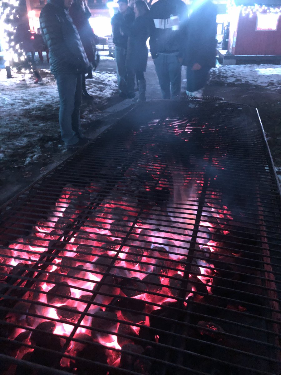 DiscoverJtown's tweet photo. S’mores! https://t.co/SZNRytsPe1