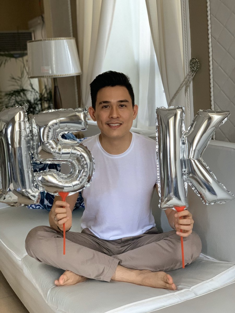 billydelafuente's tweet photo. Thanks Fam! Na-hit na din naten ang 15k subscribers milestone sa @YouTube!! And makakaasa kayo we will continue to post Vlogs na makakatulong sa inyo. Maagang Pamasko ito samin. Godbless! #billyverse #Roadto20k naman. https://t.co/W7I6f4nwRh