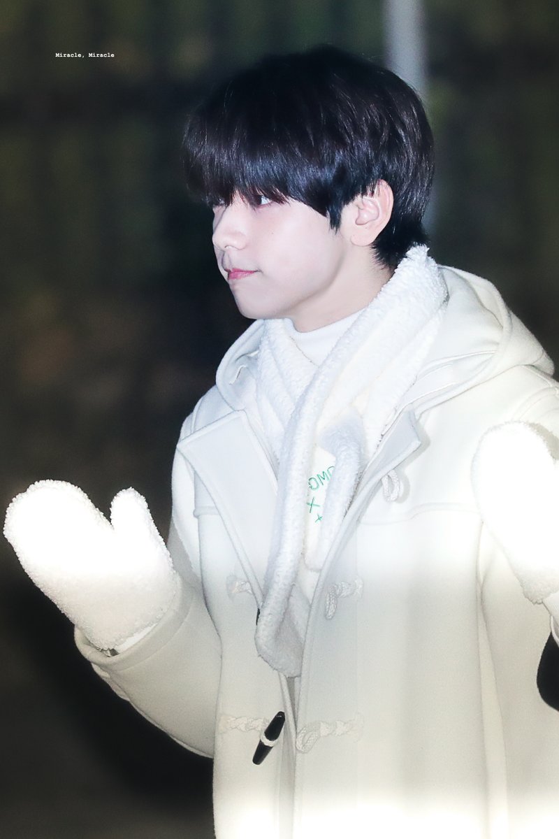 Miracle_001205's tweet photo. 191220 뮤직뱅크 HQ 

#TOMORROW_X_TOGETHER 
#수빈 #SOOBIN #TXT
@TXT_members
@TXT_bighit https://t.co/28SqG6Vsoq