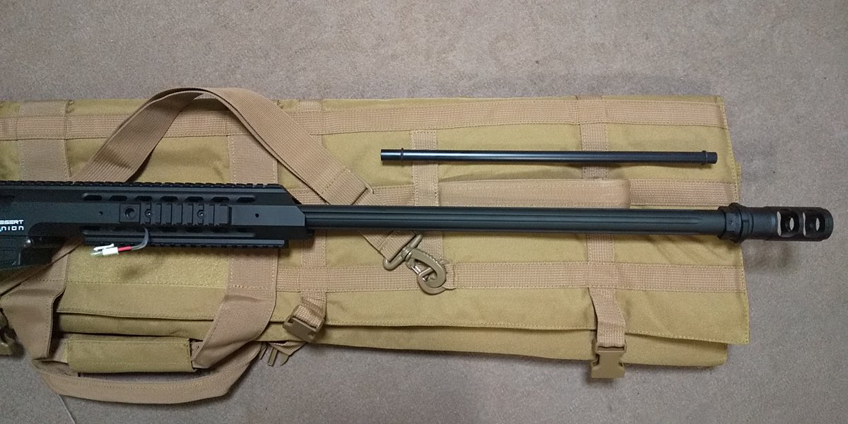 bemax_japan's tweet photo. 各種バレットシリーズをカスタムする上で最も重要な「専用インナーパイプ」も勿論、組み込んであります👍
このパーツ無しでインナーバレル長の最適化を行うとアウターバレルやハイダーにBB弾が接触して、あらぬ方向に飛んでいきます。
#bemax #SNOWWOLF #バレット #M98B #電動ガン #修理 #カスタム https://t.co/Zl3kAviZU6