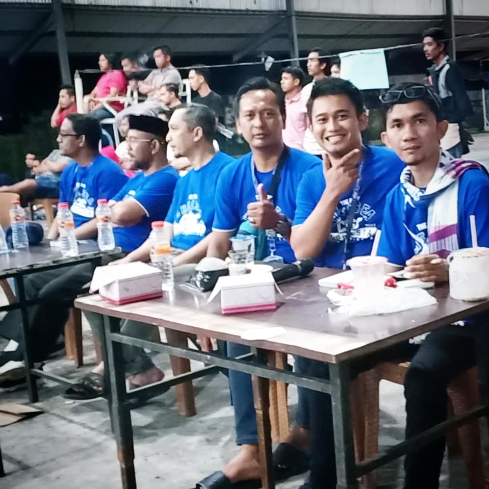 CISCAbdya's tweet photo. Pembina Cisc Abdya Bapak Muslizar MT menyaksikan laga final Cisc Abdya Futsal Cup Antar Pelajar se Abdya https://t.co/H3uLeoLgh6