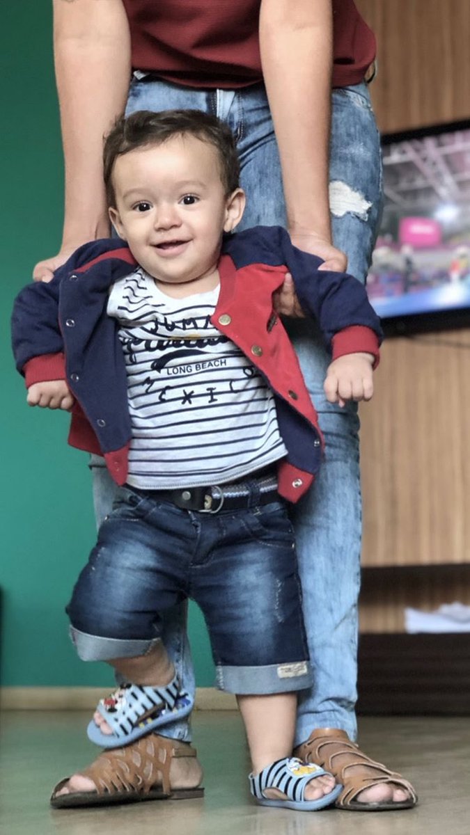 Valenti70847634's tweet photo. Só em pensar q esse casal ia virar uma família perfeita assim ainnn bate a sdd ✊🏻🥺💕 https://t.co/QDqHPGtybP