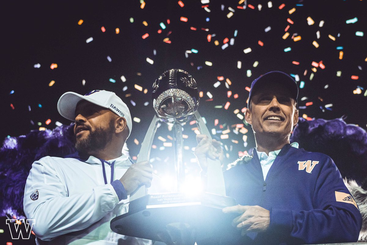 UW_Football's tweet photo. The torch has been passed. 

#PurpleReign https://t.co/yhPSAVTJJf