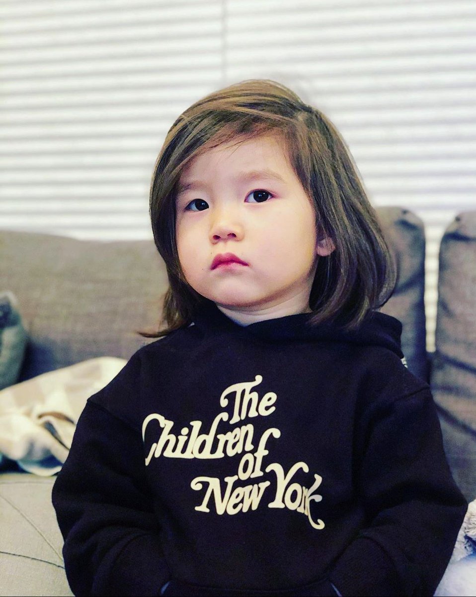 kimberbop's tweet photo. I'm going to tell my grandkids you were a Gap kids model 

(Also @WeRLittleGiants, someone sent us these awesome shirts for our kids but not sure who. Is there a way we can find out?) https://t.co/wpFOhWEv4d