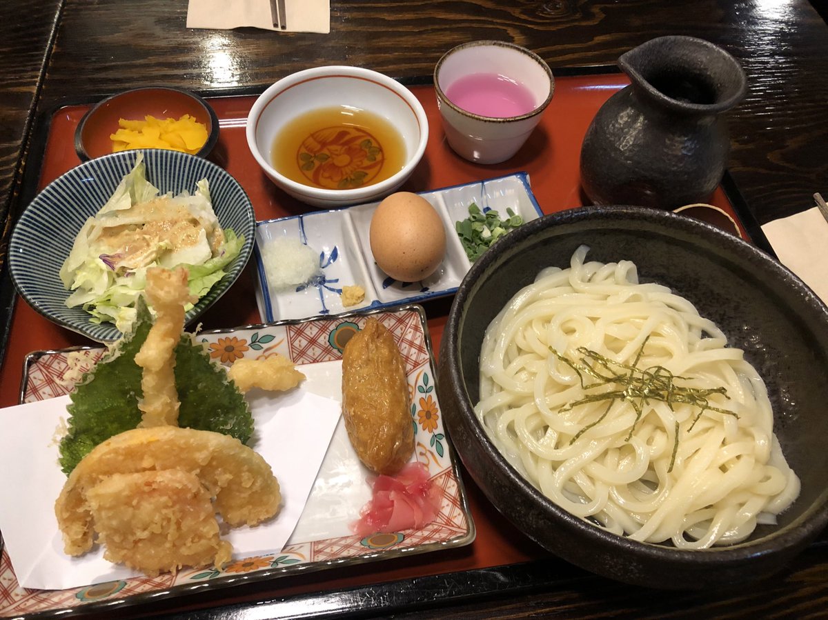 hongdaebab's tweet photo. 《교다이야》
합정(7번) / 우동 / 7000~9000
이것이 미슐랭의 맛...? 태어나서 먹어본 우동 중에 제일 맛있었다.... 하... 아찔... 면을 어떻게 이렇게 쫄깃하게 만들지... 장난아냐.... 합정의 빛... 사랑해..... https://t.co/OvyzGDsy2E