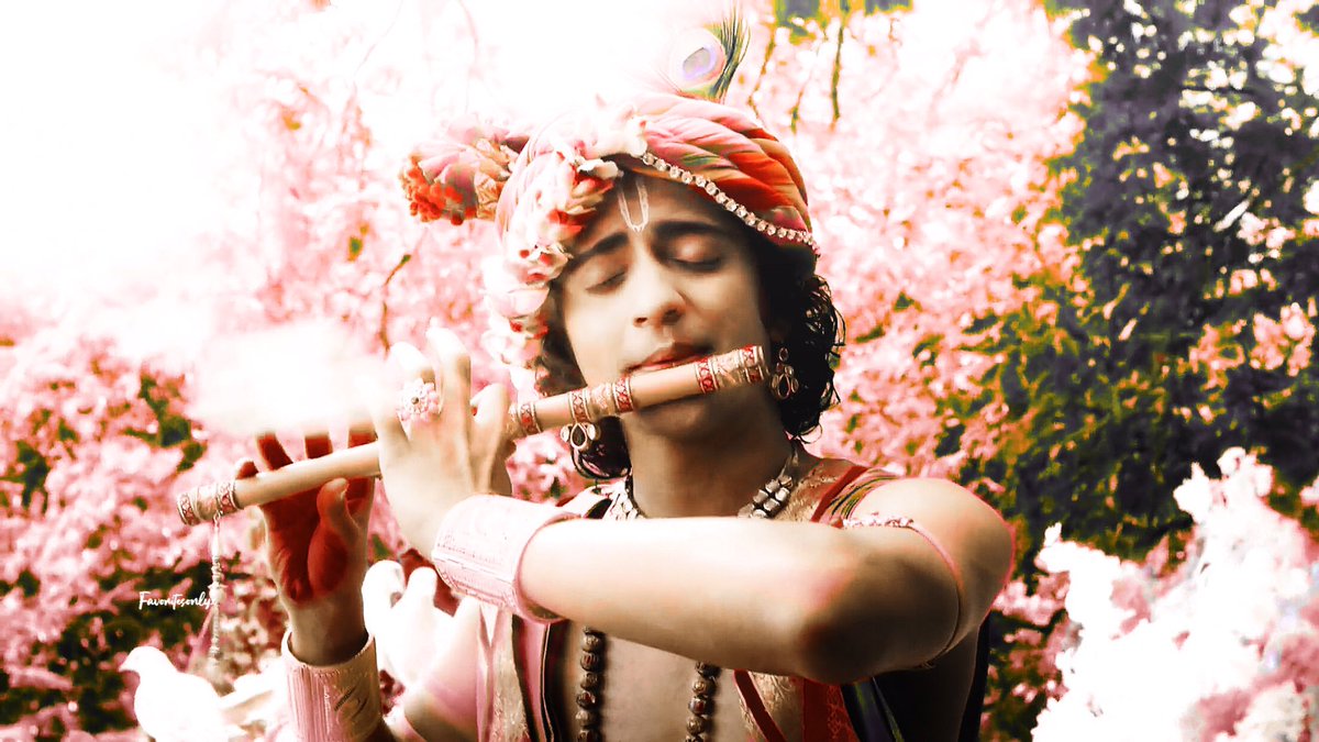“I worship Govinda the primeval Lord, who is adept at playing on His flute, whose blooming eyes are like lotus petals, whose head is bedecked with a peacock’s feather and whose unique loveliness is charming millions of Cupids.”— Bramha Samhita  #SumedhMudgalkar  #RadhaKrishn