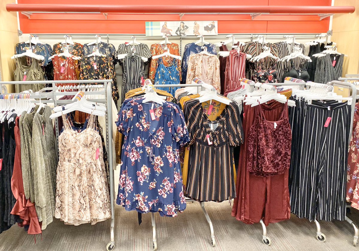 laurazuno2's tweet photo. Dresses looking falalabulous!! #zoneisqueen #fillfillfill #T2096
@salamlazkani @Eustolio @KTLove812 @mariahjsalas @tracyacurry1 https://t.co/daqvSbG0vc