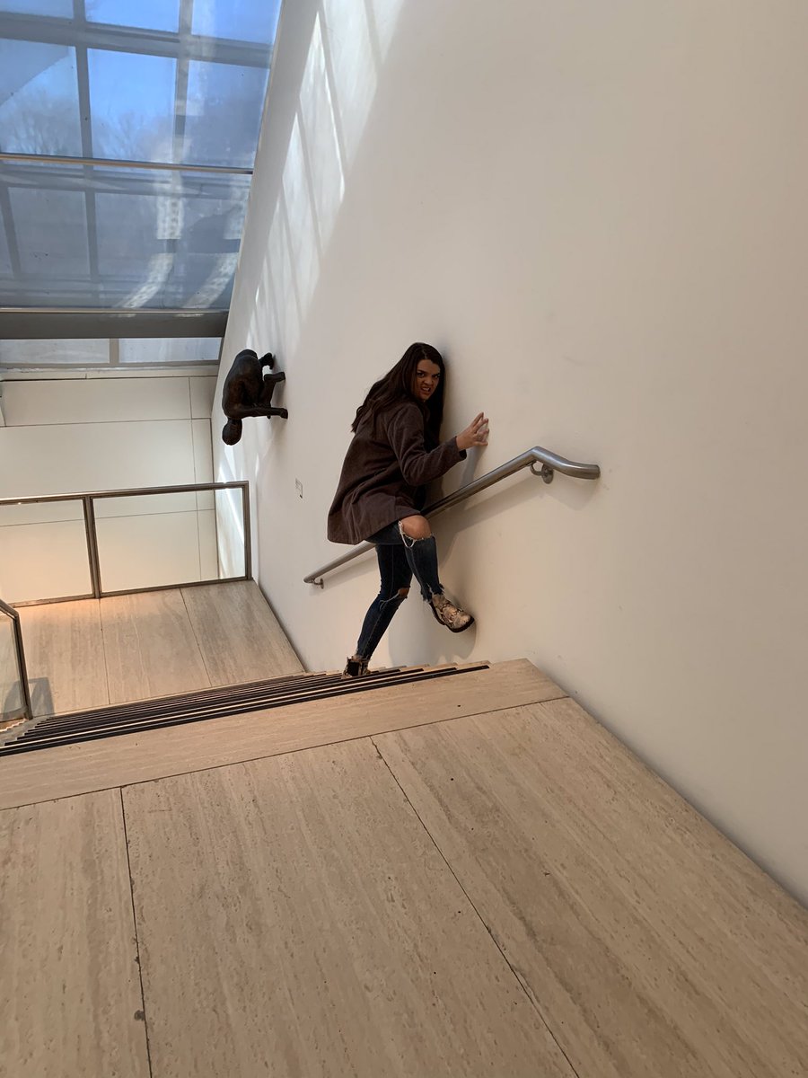 katherineapaul's tweet photo. i promise you don’t ever want to take me to a fancy museum ever again https://t.co/KKcF1kr2SQ