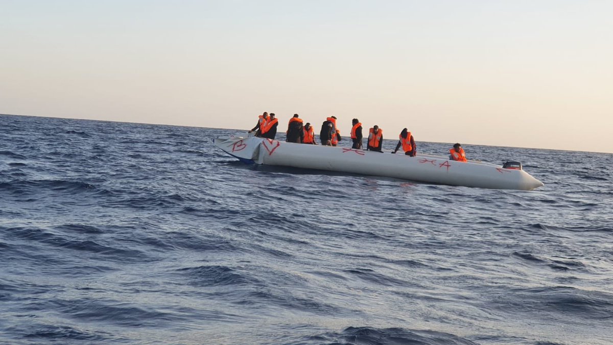 Although the boat was losing buoyancy fast - the bow had already deflated - the first rescue felt very calm. The people on board were given lifejackets then transferred in small groups to the RIBs