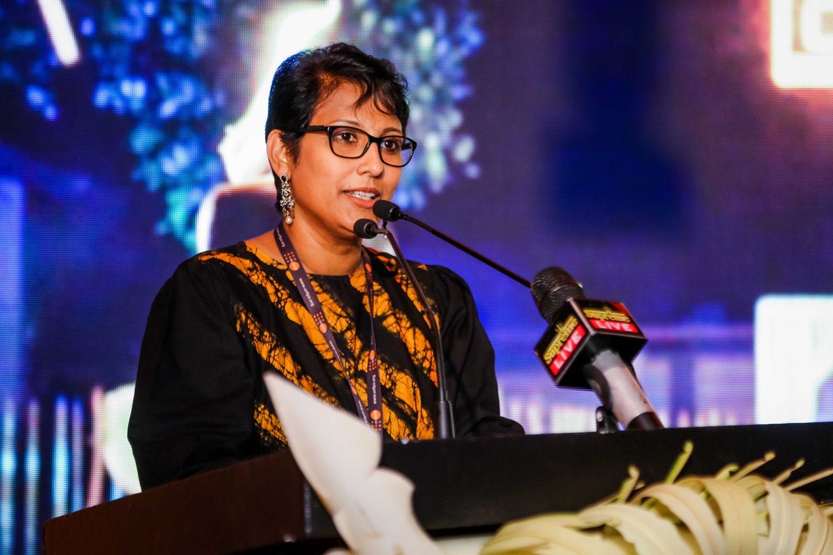 UNFPASriLanka's tweet photo. @UNFPA @UNFPAasia @ritsu_nacken @Madu_D @SriLankaTweet @FPA_SriLanka @Bakamoonolk @YANSriLanka @UNSriLanka @UNYouthEnvoy @MoH_SriLanka @SingerHanaa @Atayeshe @UNYouthSL @FT_SriLanka @bbcsinhala '#Kolam &amp; #Koothu are folk art forms that were traditionally used to openly voice opinions on social issues. We are bringing this discussion back through the #MonaKolamDa &amp; #EnnaKoothuIthu video series. Let's have healthy discussions on #sexual &amp; #reproductivehealth' - @Madu_D https://t.co/t1TWDlELQB