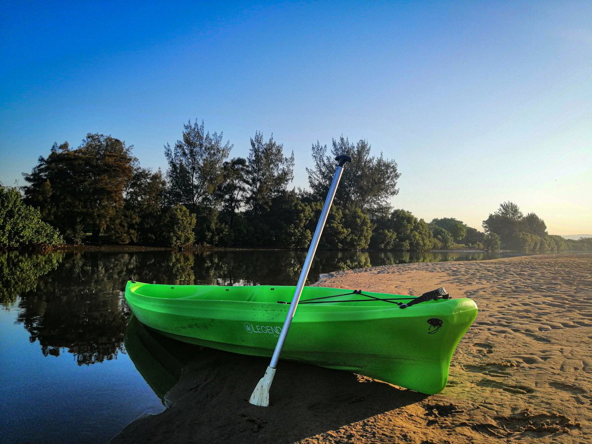 Green_Corridors's tweet photo. It's your last Sunday before 2019 Christmas.... Let's take it to the beach and don't forget to try out a Canoeing Experience.💚

You will thank us later🇿🇦

For bookings, hit us up on DM.

#Durban
#DurbanHasMore 
#GreenCorridors
#experience 
#SouthAfrica https://t.co/PxqRuhMDT6