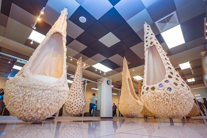 culturasv's tweet photo. No te olvides visitar la exposición “Nidos” de la reconocida artista artesanal @lula_mena, ubicada en el Área Cultural del Aeropuerto Internacional de El Salvador. 
@CEPASV https://t.co/IdK6Chpfv8