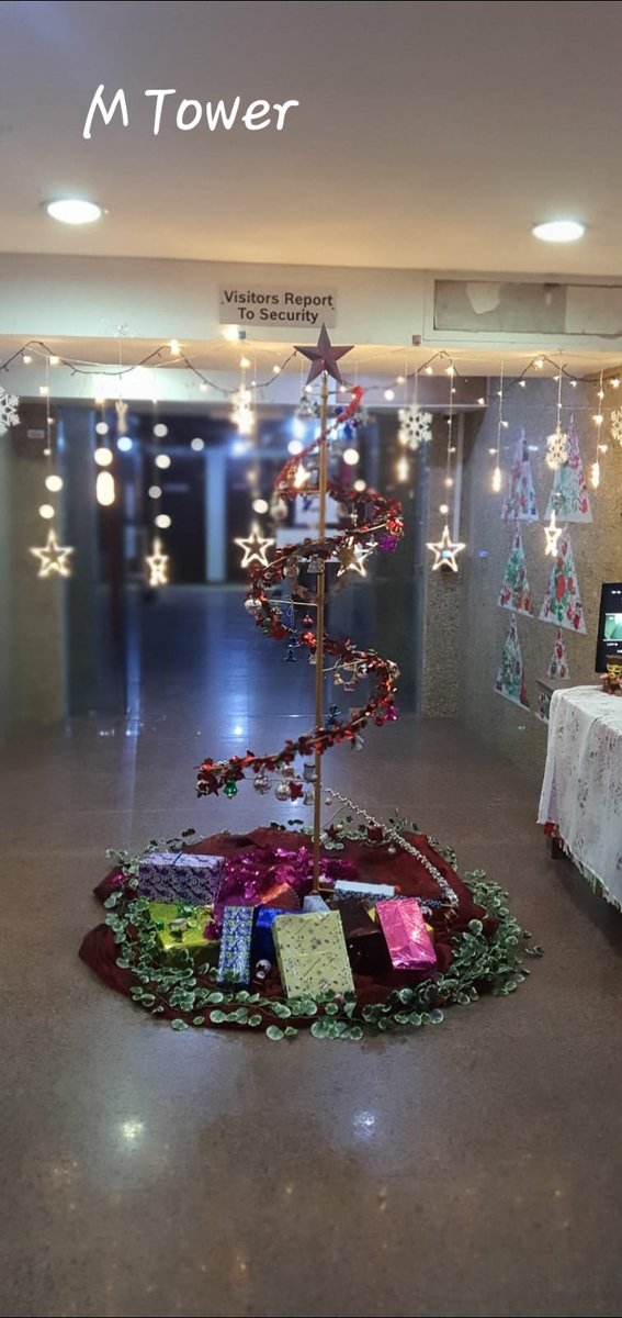archvivekh's tweet photo. The Christmas celebrations in my apartments #Metrozone came as a pleasant surprise as I saw so many come forth and decorate lobbies and went carolling across A tower to U tower along with the judge and a bunch of kids. Spirit of humanity united us all. https://t.co/DCOg0Coio9
