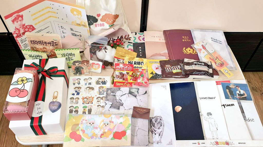 이제야쓰는 찬종전(<a href="/6188ckonly/">찬종배포전：🍒개화결실🌸 [행사종료]</a>)후기 
일단 찬종전에서 받아온 것부터 자랑하기😍