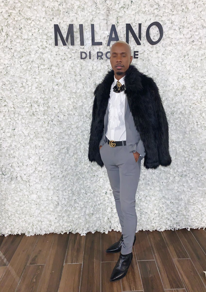 theblondboy's tweet photo. I’m crushing on myself 🥵 @MilanoDiRouge #MDR7 https://t.co/FMwazMfp7F