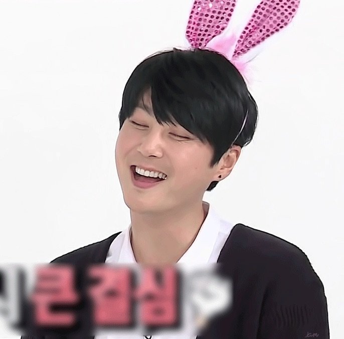 🐺 밥 더 먹기 싫어.
🐱 그럼 몇 숟갈 먹겠다고 정해 놓고 먹어.
🐺 햬셩아 나 밥 0숟갈 먹고 싶어.
🐱 ......💢