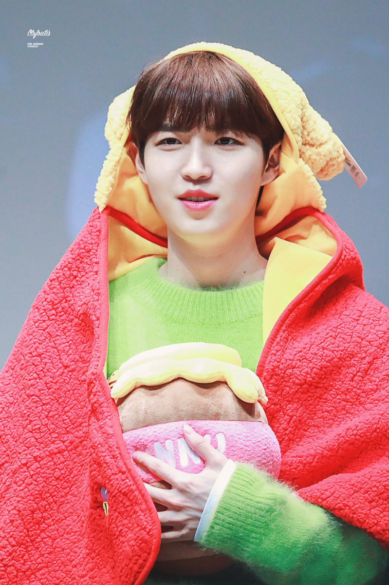 Clafoutis0527's tweet photo. #김재환 #KIMJAEHWAN
#คิมแจฮวาน
#キムジェファン #金在奐 https://t.co/NKV36Hizgs