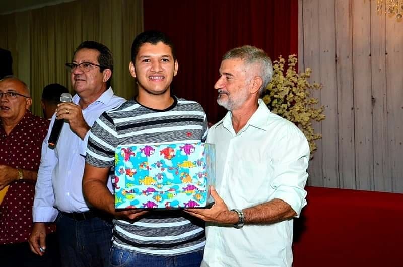 genivalsales's tweet photo. Na última sexta-feira, dia 20, participamos da confraternização da Superintendência Norte da Agespisa (SUNOR), com a participação de diretores da empresa e de colaboradores.
#confraternização #Agespisa #feliz2020 https://t.co/lPcO3ls7nU