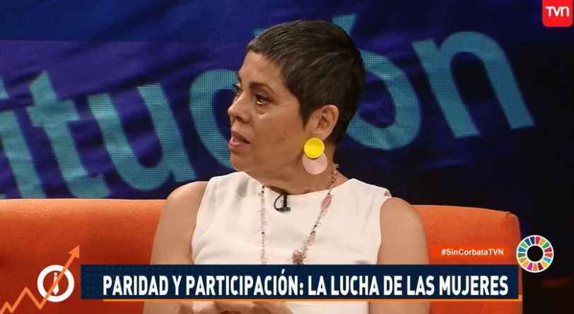 La nueva Constitución no puede ser hecha sin mujeres,  Yolanda Pizarro <a href="/YOPIZA/">Yolanda Pizarro Carmona</a> en #SinCorbataTVN 

Sigue la señal en vivo bit.ly/36Z0JbB
