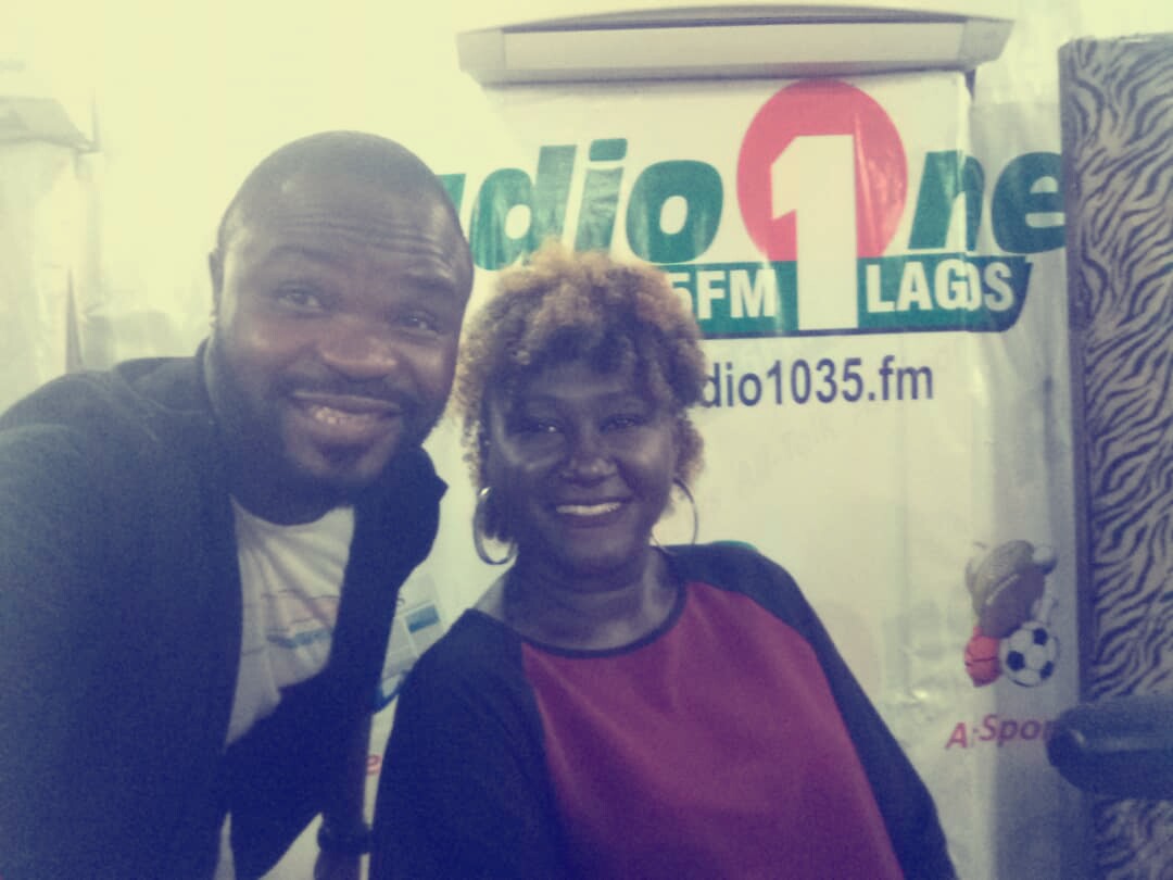 1035fmradio1's tweet photo. The show #Sundaysplendor w/ Israel Eferobor @efelyonofficial ended well with guest artiste @kayPeevoice blessing us with her heavenly vocals and conversations.
#SundayMotivation
#SundayThoughts
#SundayMorning
#Christmas https://t.co/LON59VQKSs