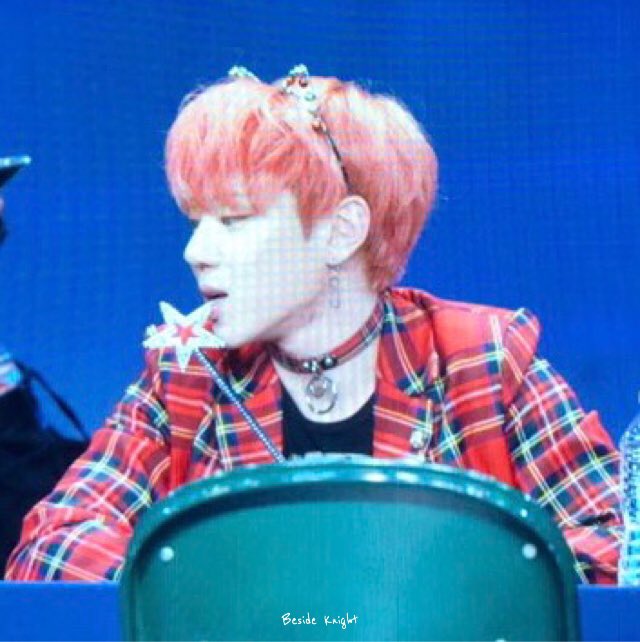 BesideKnight's tweet photo. 191221 LA 팬싸 프리뷰>~<
#에이스 #김병관 #KIMBYEONGKWAN #에이스_김병관 #ACE_COMEBACK #SAVAGE #삐딱선
#ACEinLA #ACEinLosAngeles
@official_ACE7 https://t.co/PSSnxLJnnk